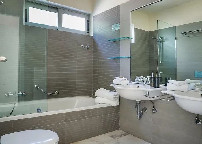 Aloni - Contemporary With Private Pool & Sea Views, Fiskardo Vila