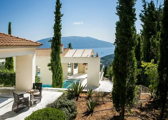 Vila Aloni - Contemporary With Private Pool & Sea Views, Fiskardo